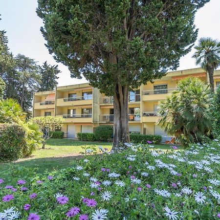 Vvf Residence Antibes Жуан-Ле-Пин Екстериор снимка