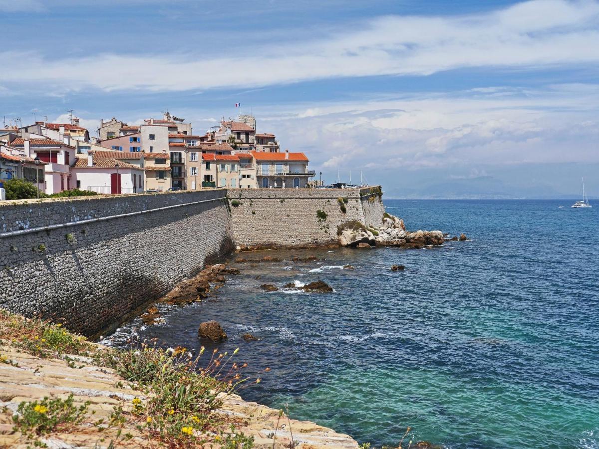 Vvf Residence Antibes Жуан-Ле-Пин Екстериор снимка